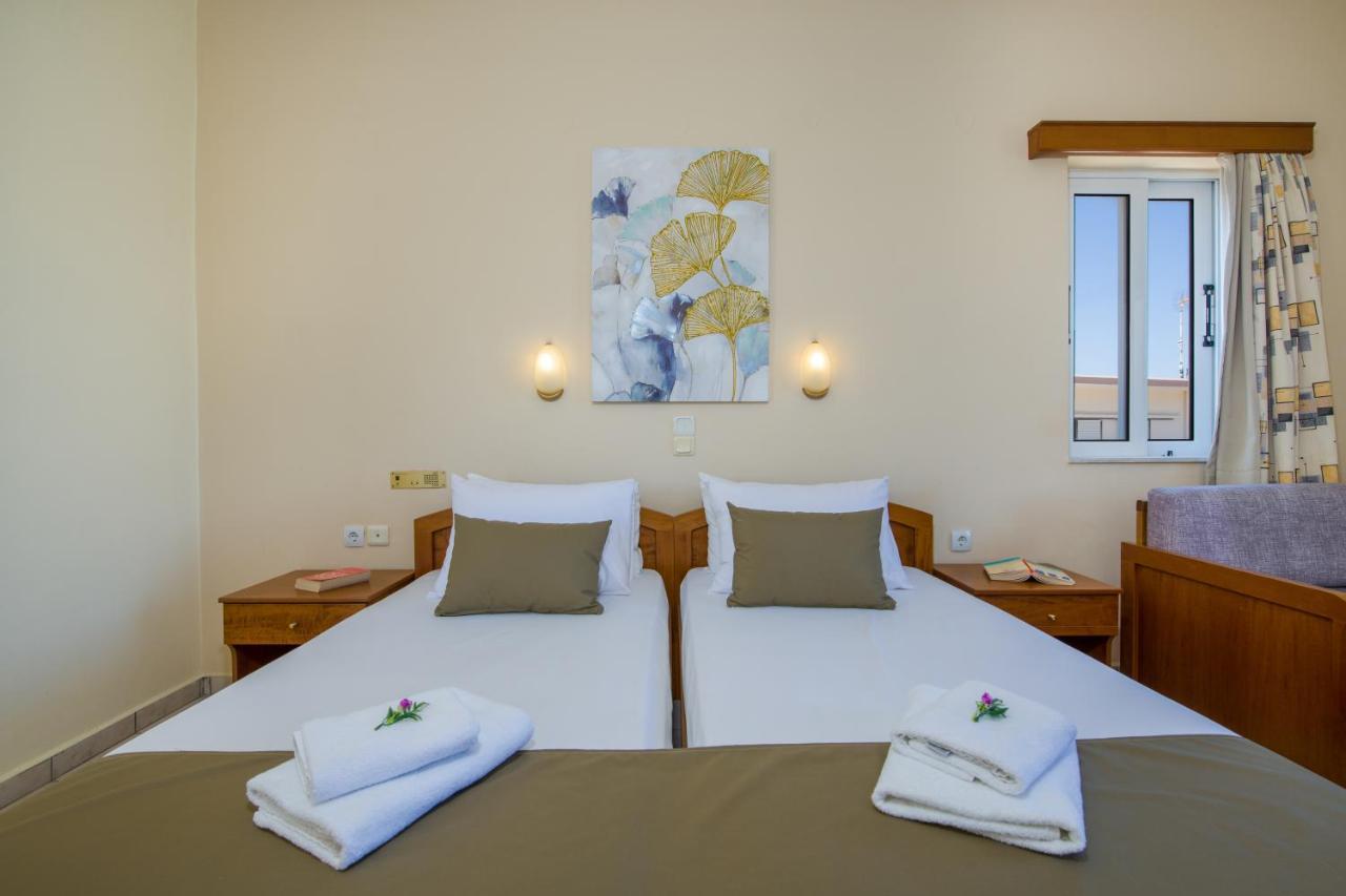 Dias Hotel Apartments Agia Marina Esterno foto