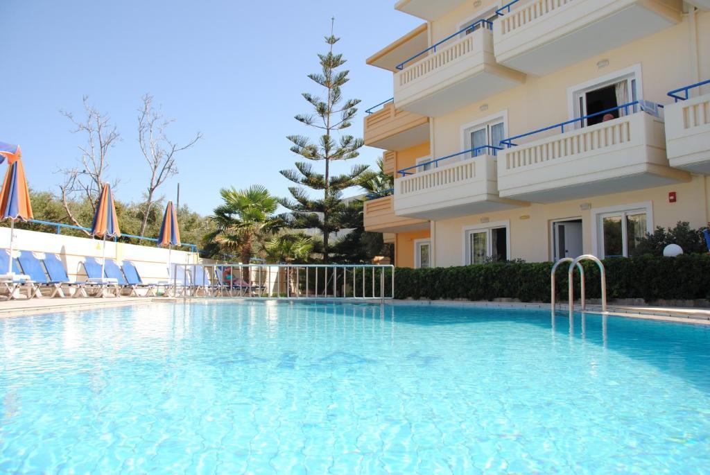 Dias Hotel Apartments Agia Marina Esterno foto