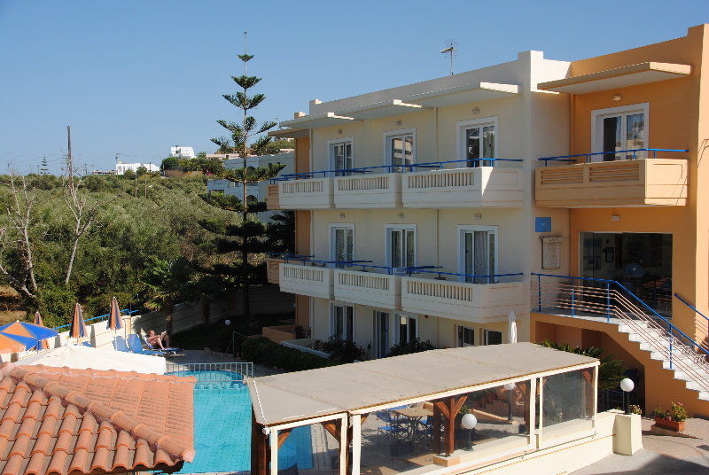 Dias Hotel Apartments Agia Marina Esterno foto